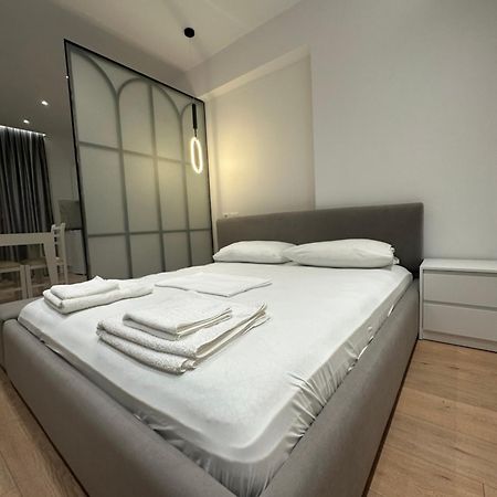 Center Apartment ティラナ エクステリア 写真